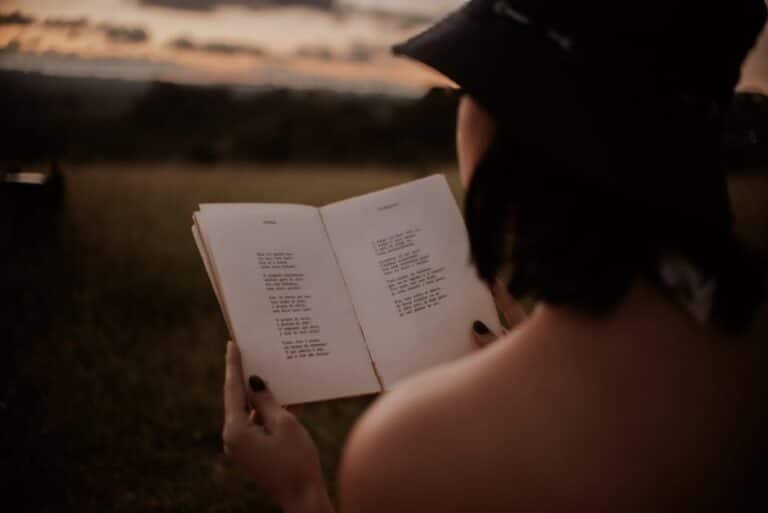 15 Quiet Hobbies for Shift Workers Who Can't Sleep After a Long Night